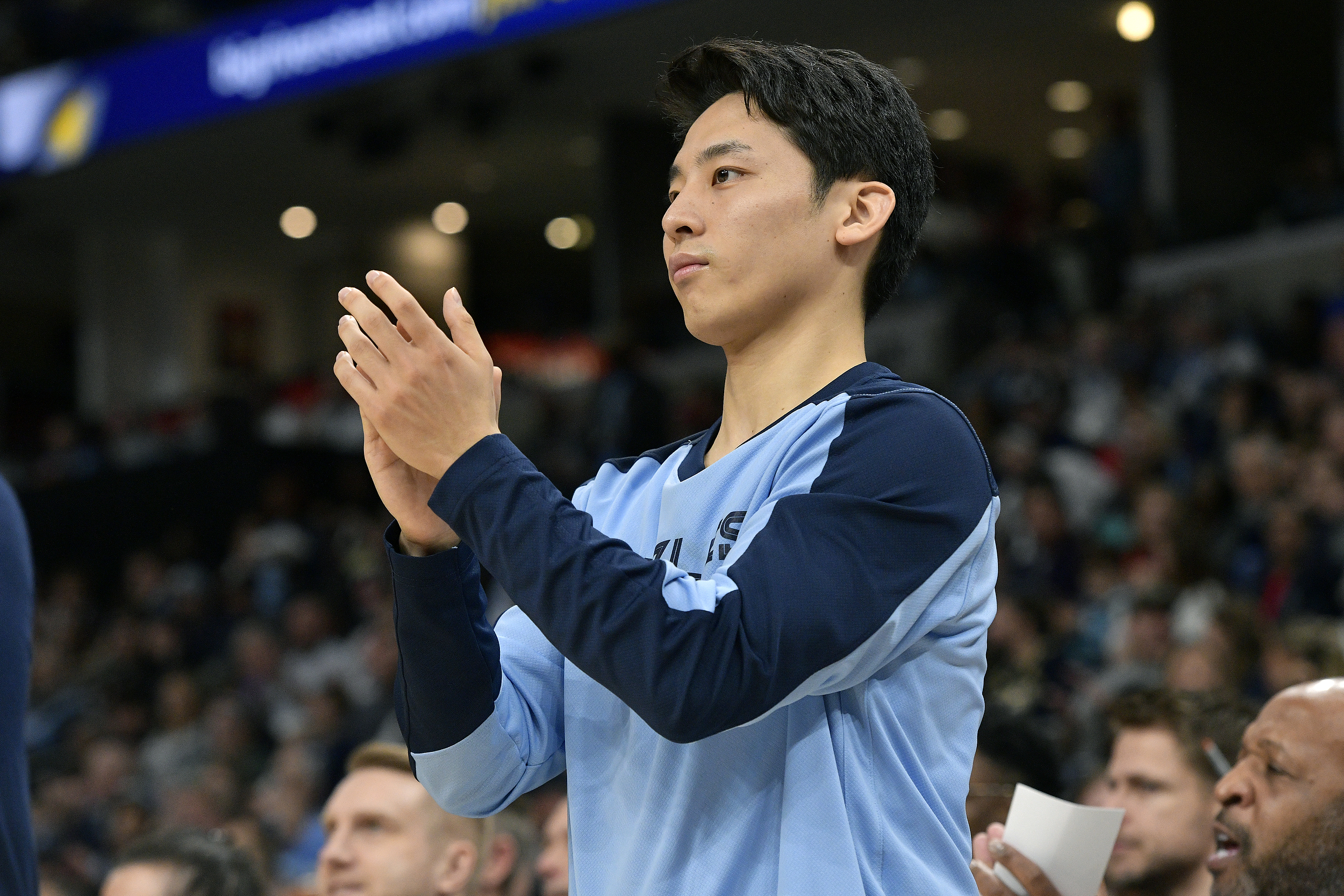 开云app-美记:灰熊已正式放弃对河村勇辉和渡边雄太的自由球员权利