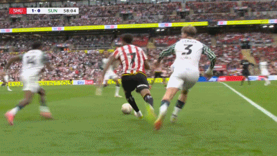 ⚽英冠战报:沃特森读秒绝杀,桑德兰2-1逆转胜谢菲联,成功重返英超