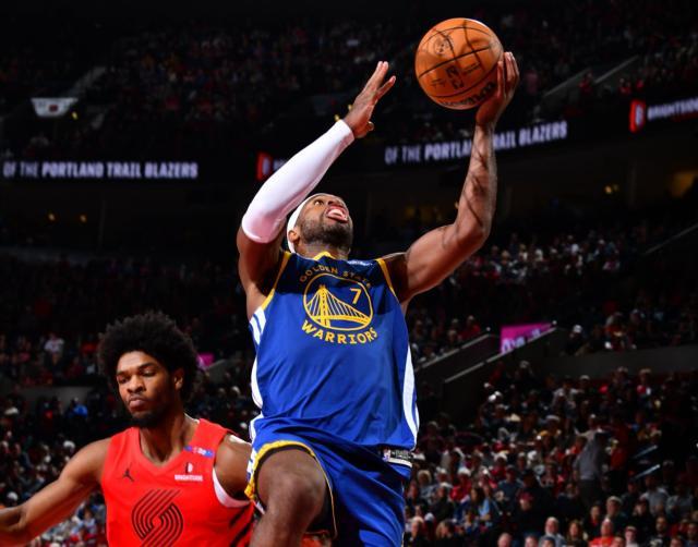 体育平台-勇士新水花兄弟上线！希尔德首秀22分完美契合库里