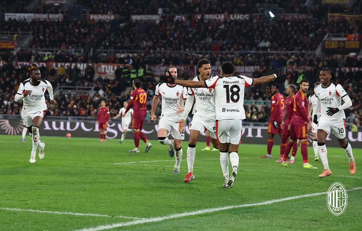 官方入口-又一个巴尔泰萨吉？米兰21岁右翼卫进步明显，成萨56合格轮换